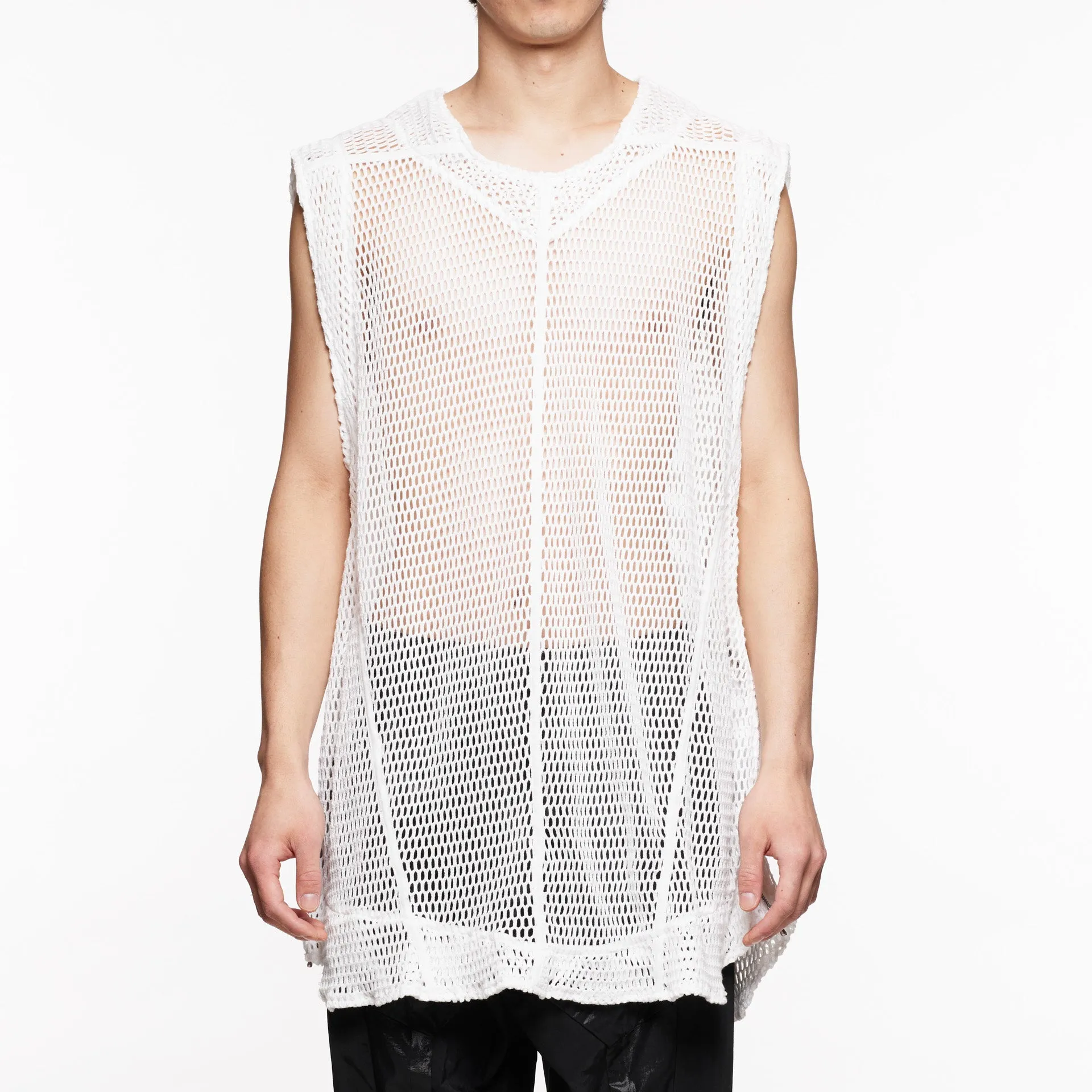 818KNM6 White / Mesh Seamed Vest