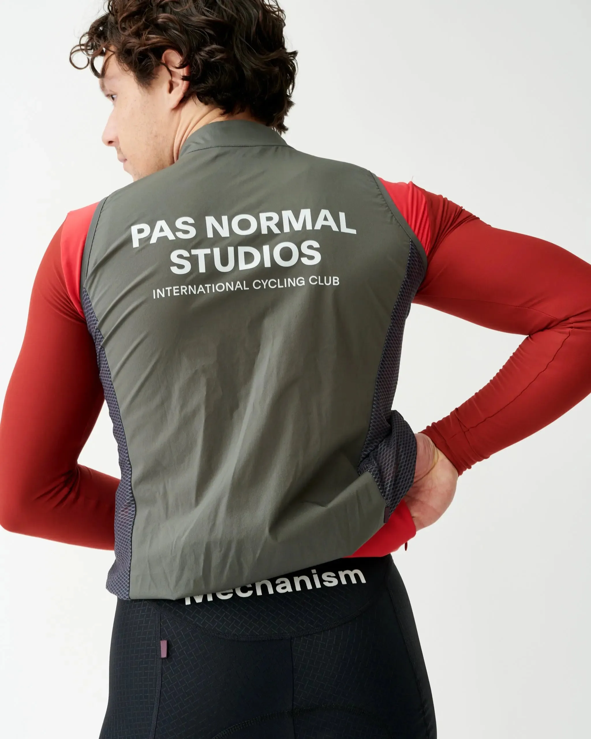 PNS Mechanism Men's Stow Away Gilet Dark Grey