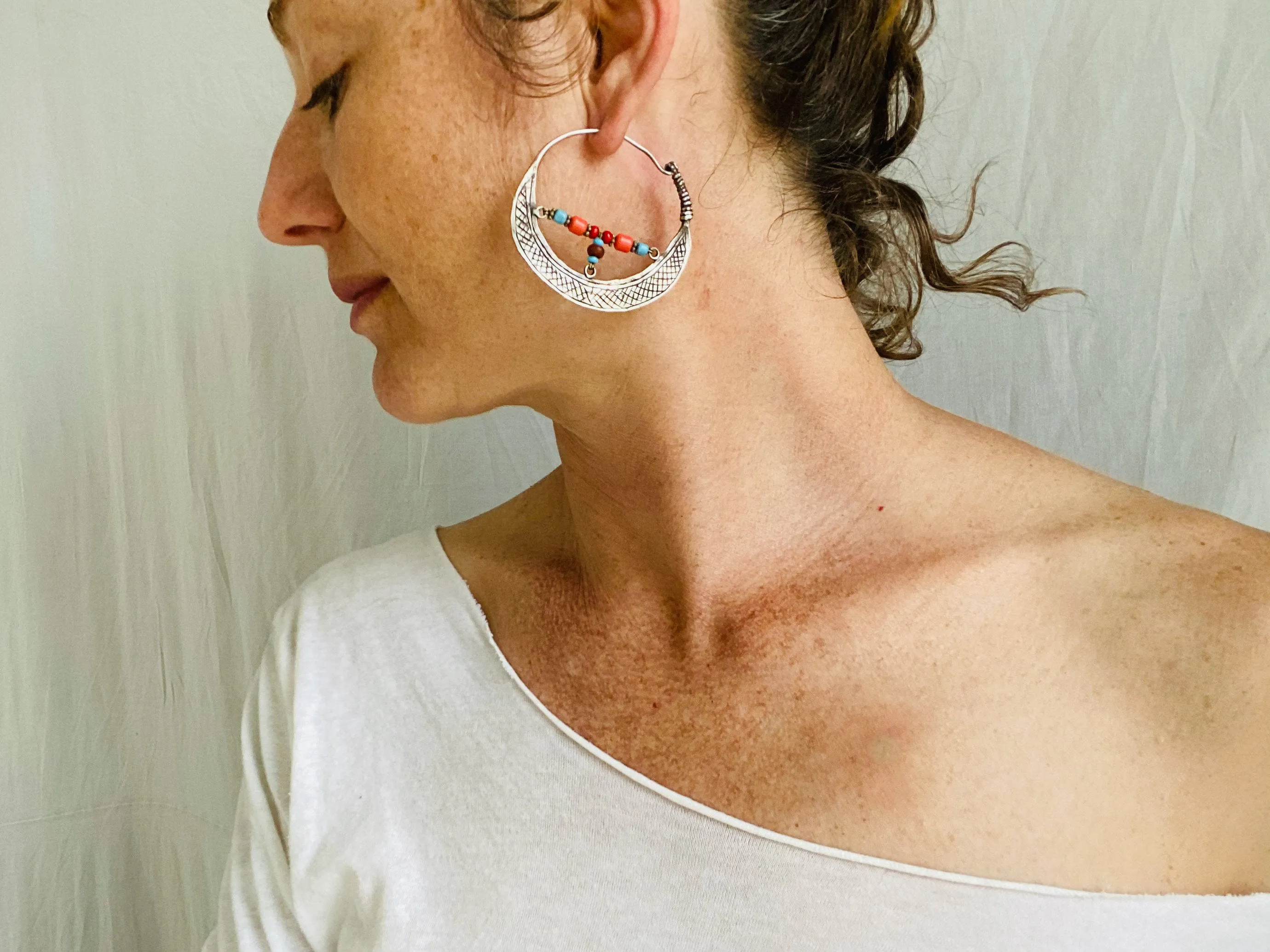 Vintage Uzbek Hoop Earrings. Bukhari Silver and Glass Earrings.